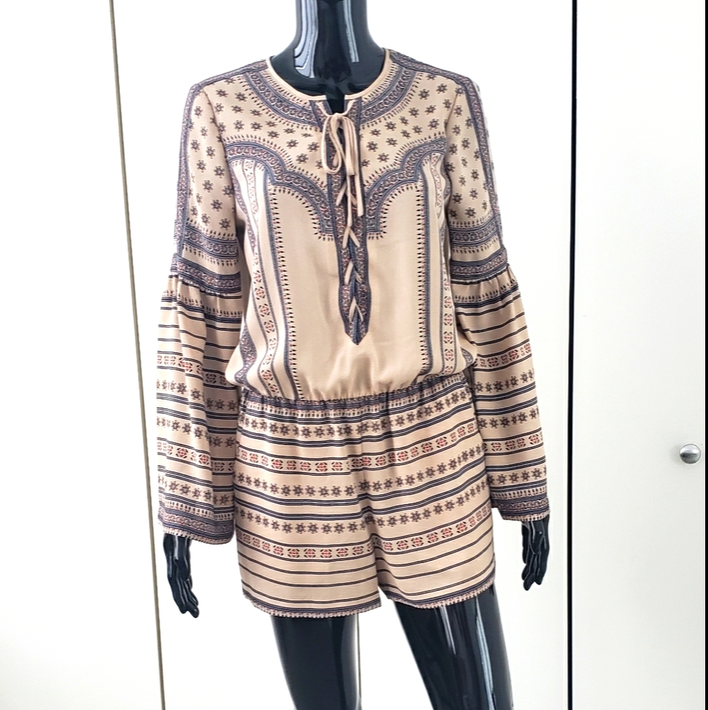 BCBG MAXAZRIA Nancie Medallion Romper